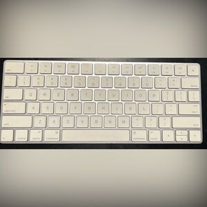 Apple Magic Keyboard 2nd Gen - A1644 EMC 2815